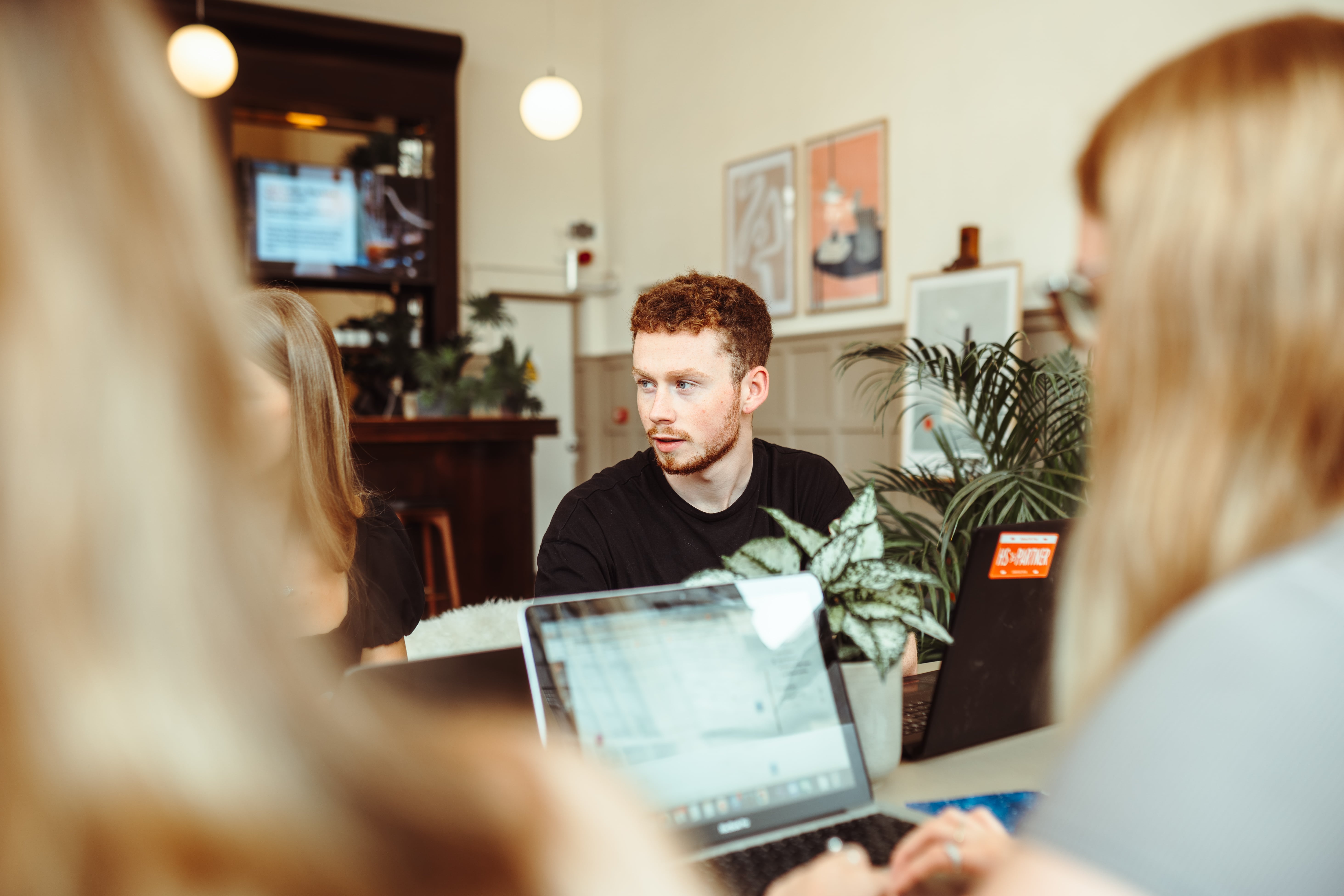 Accelerating Email Marketing with a HubSpot MVP Implementation 
